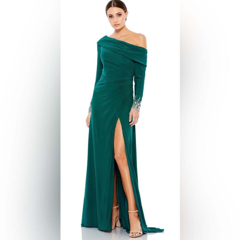 Mac Duggal Emerald Beaded Cuff Drop Shoulder Faux Wrap Gown $398
